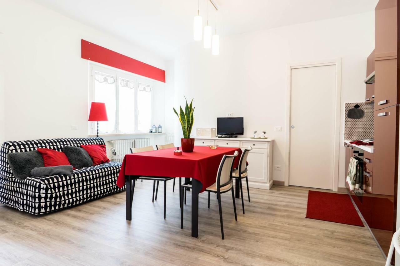 Casa Linda, A Due Passi Dal Mare Apartment นูมานา ภายนอก รูปภาพ