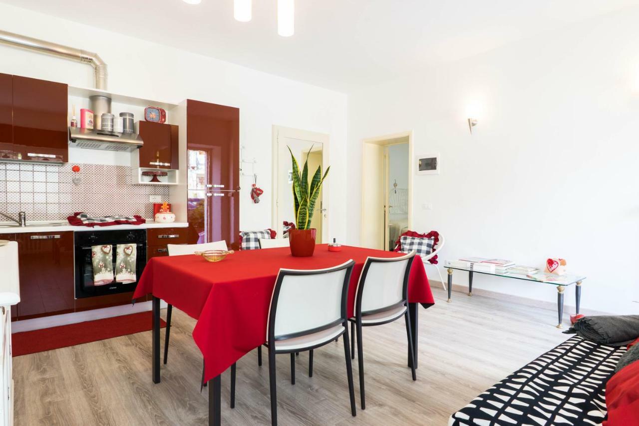 Casa Linda, A Due Passi Dal Mare Apartment นูมานา ภายนอก รูปภาพ